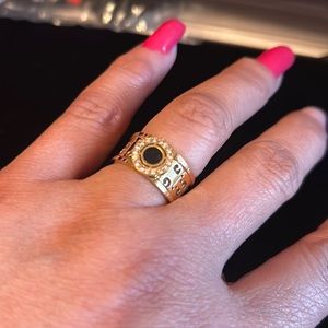 Chunky ring with Rhinestones